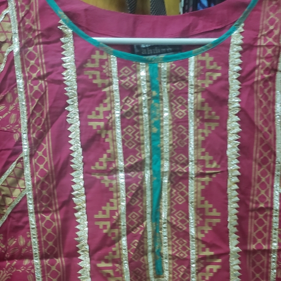 Original brand new zahra ahmad 2 piece outfit - Picture 2 of 5